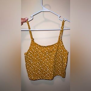 Yellow Floral American Eagle Crop Top💛🌸